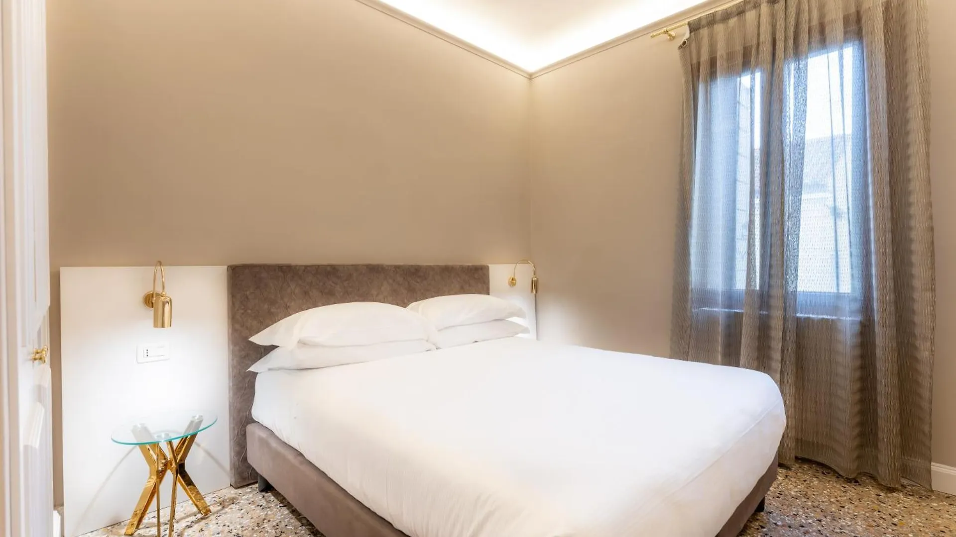 San Vio Palace Luxury Apartments Venedig