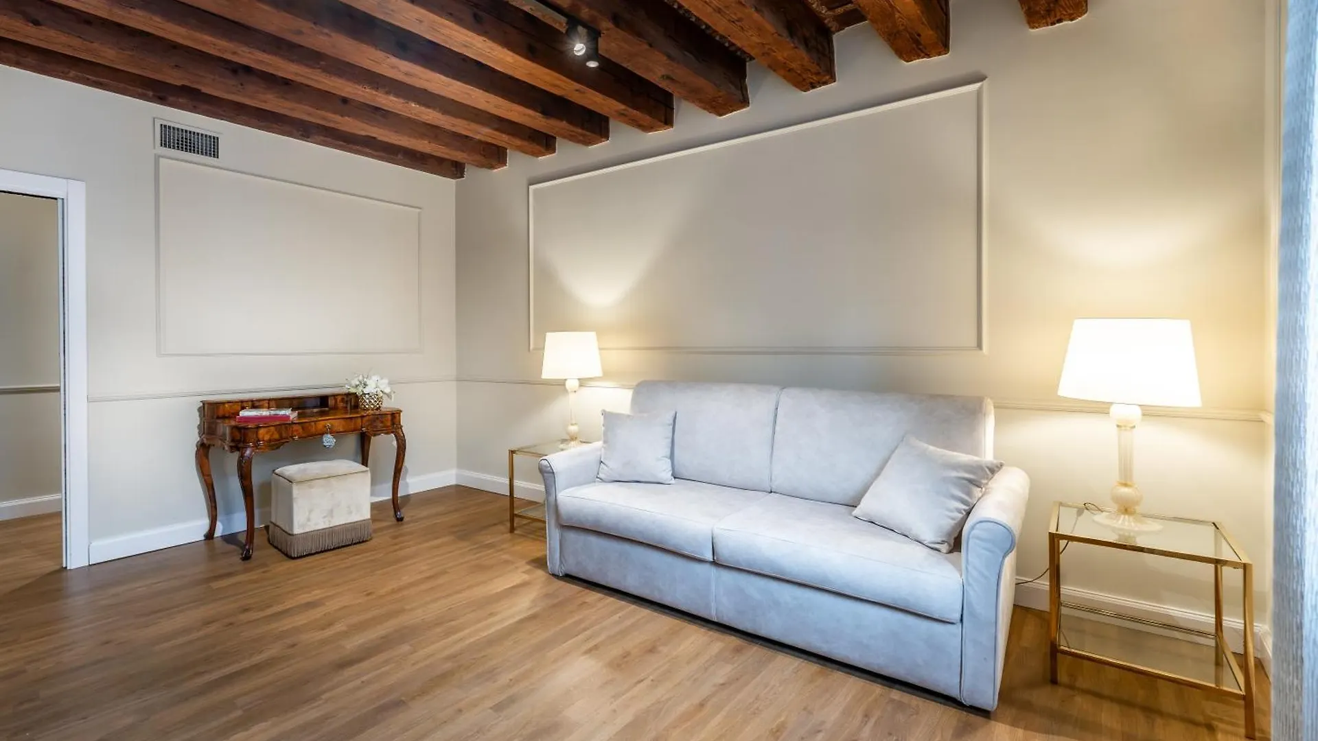 San Vio Palace Luxury Apartments Venedig